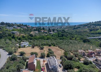 Vista dell\'acqua - Terreno edificabile via de gaspari
50, Montesilvano - foto 9