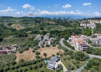 Vista delle montagne - Terreno edificabile via de gaspari
50, Montesilvano - foto 12