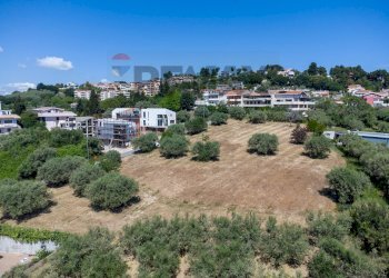 Vista delle montagne - Terreno edificabile via de gaspari
50, Montesilvano - foto 15