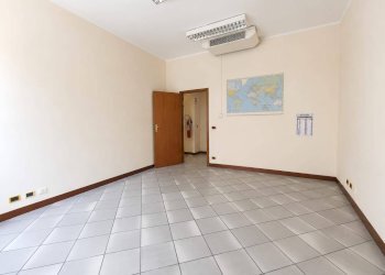 Foto 10 - Office via Tirreno
 
151, Torino - photo 10