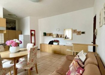 Soggiorno - One-room apartment via San Zeno, Brescia - photo 4
