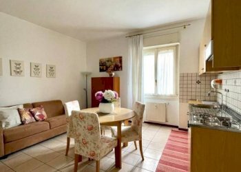 Sala da pranzo - One-room apartment via San Zeno, Brescia - photo 13