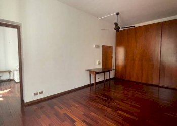 Camera da letto - Two-room apartment via Molino delle Armi, 13, Milano (neighborhood Ticinese) - photo 16