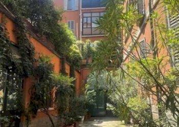 Cortile interno - Two-room apartment via Molino delle Armi, 13, Milano (neighborhood Ticinese) - photo 33