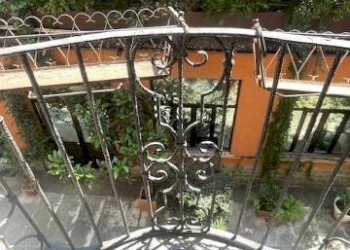 Balcone - Two-room apartment via Molino delle Armi, 13, Milano (neighborhood Ticinese) - photo 1