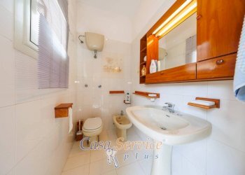 Bagno - Casa indipendente via Giuseppe Grassi, Sannicola - foto 25