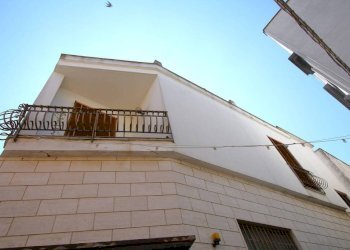 Facciata - Casa indipendente via Immacolata, Matino - foto 30