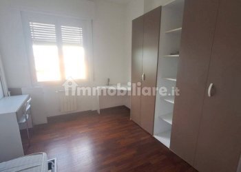 Camera da letto - Three-room apartment viale Sardegna, 112, Pavia - photo 11