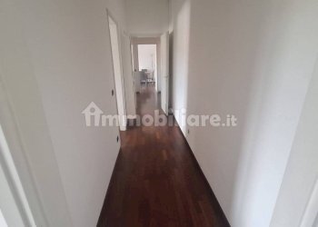 Corridoio - Three-room apartment viale Sardegna, 112, Pavia - photo 16