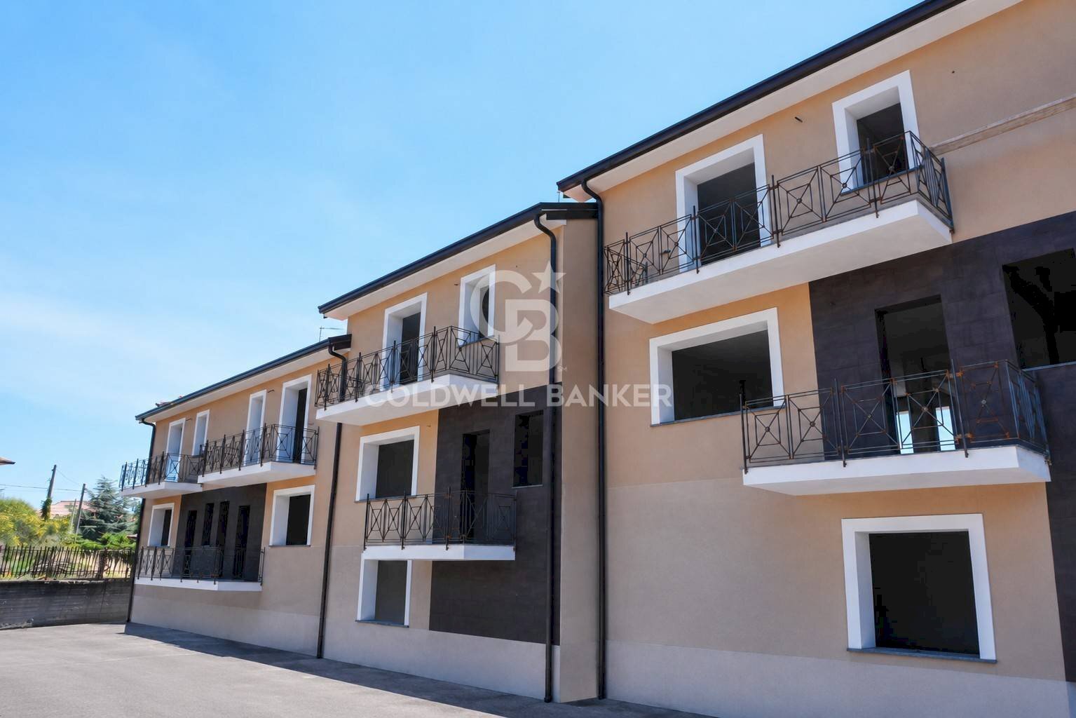 Foto 1 - Villa a Schiera via Mons.  Pennisi angolo via della resistenza, Pedara - foto 1