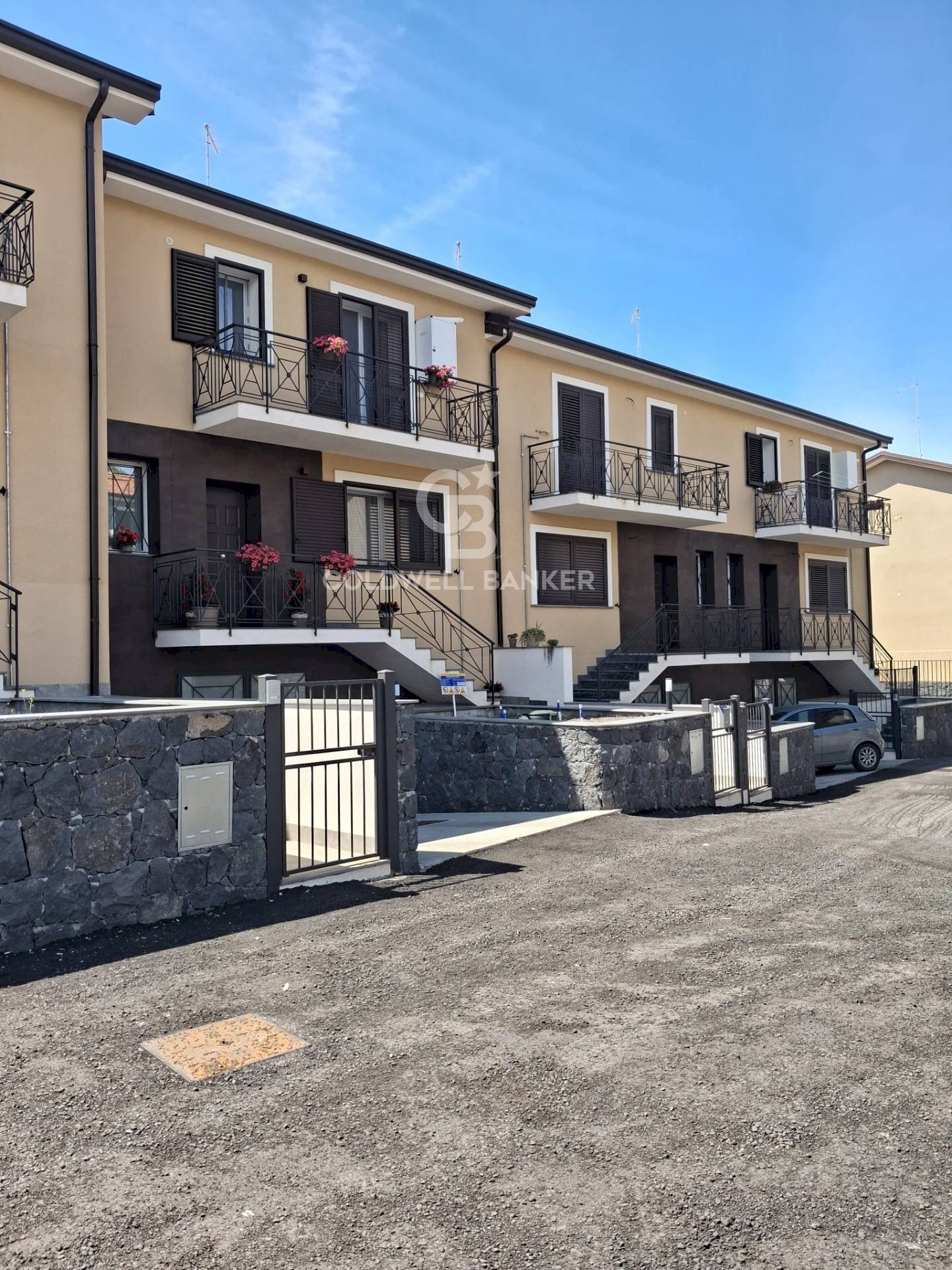 Foto 2 - Villa a Schiera via Mons. Pennisi angolo via della resistenza, Pedara - foto 2