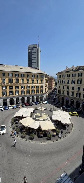 Vista - Two-room apartment piazza Donato Colombo, Genova (neighborhood Centro) - photo 1
