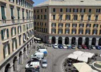 Vista - Appartamento piazza Donato Colombo, Genova (zona Centro) - foto 4