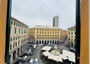 Vista - Two-room apartment piazza Donato Colombo, Genova (neighborhood Centro) - photo 1