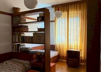 Camera da letto - Apartment via Emilio Borsa, 37, Monza - photo 17
