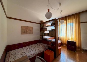 Camera da letto - Apartment via Emilio Borsa, 37, Monza - photo 19