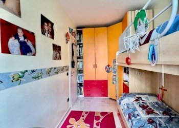 Camera da letto - Trilocale viale Londra, Roma - foto 23