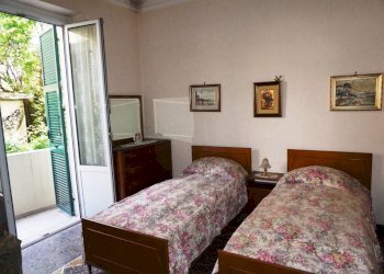 Camera da letto - Trilocale via Antonio Caveri, 8, Genova (zona Sampierdarena) - foto 8