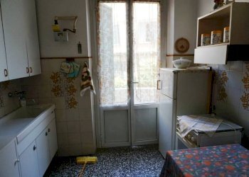 Cucina - Trilocale via Antonio Caveri, 8, Genova (zona Sampierdarena) - foto 12