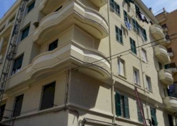 Facciata - Trilocale via Antonio Caveri, 8, Genova (zona Sampierdarena) - foto 23
