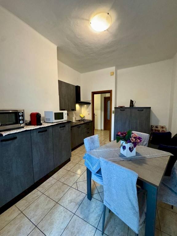 Cucina - Bilocale via Benevento, 20/1, Torino (zona Vanchiglietta) - foto 2