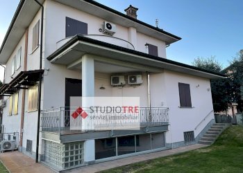 Foto 5 - Villa Via Roggia Brcca
 
27, Linarolo - photo 5