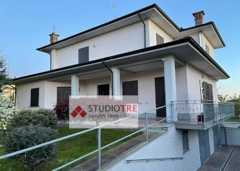 Foto 15 - Villa Via Roggia Brcca
 
27, Linarolo - photo 15