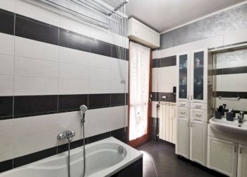 Bagno - Trilocale via Alfonso Badini Confalonieri, 14, Torino - foto 33
