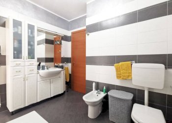 Bagno - Trilocale via Alfonso Badini Confalonieri, 14, Torino - foto 35