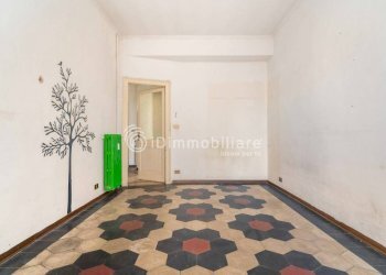 Camera da letto - Three-room apartment via Clemente Damiano Priocca, 16, Torino (neighborhood Aurora) - photo 10