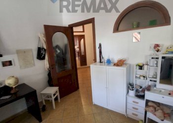 Soggiorno - Three-room apartment via Primo Levi
 
36b, Napoli - photo 16