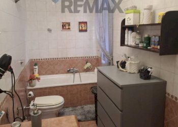 Bagno - Three-room apartment via Primo Levi
 
36b, Napoli - photo 18