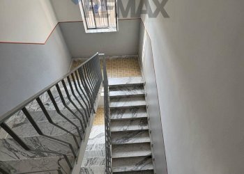 Scale - Three-room apartment via Primo Levi
 
36b, Napoli - photo 24