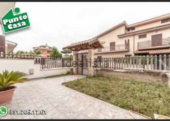 Giardino - Villa a Schiera strada di Paterno, 49, Tivoli - foto 18