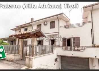 Facciata - Villa a Schiera strada di Paterno, 49, Tivoli - foto 3