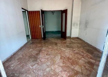 Box auto - Three-room apartment Lungobisagno Dalmazia, 61, Genova (neighborhood Staglieno) - photo 13