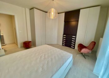 Camera da letto - Three-room apartment via Martiri della Libertà, 320, Cossato - photo 17