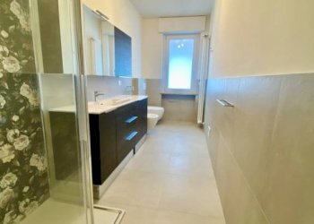 Bagno - Three-room apartment via Martiri della Libertà, 320, Cossato - photo 22
