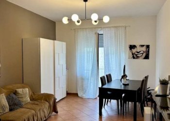 Soggiorno - Three-room apartment via Michele Buniva, 34, Pinerolo - photo 3