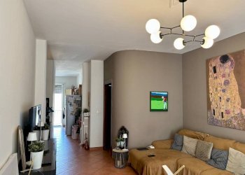 Soggiorno - Three-room apartment via Michele Buniva, 34, Pinerolo - photo 9