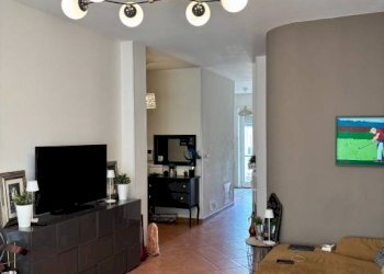 Soggiorno - Three-room apartment via Michele Buniva, 34, Pinerolo - photo 11