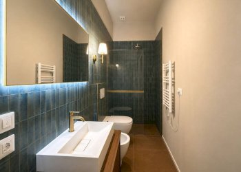 Bagno - Appartamento via 21 Aprile 1945, 6, Bologna (zona Costa Saragozza) - foto 8