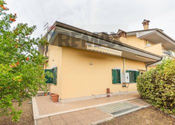 Casa all\'aperto - Trilocale Via Cancelliera
 
1, Albano Laziale - foto 11