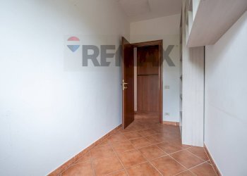 Stanza vuota - Trilocale Via Cancelliera
 
1, Albano Laziale - foto 34