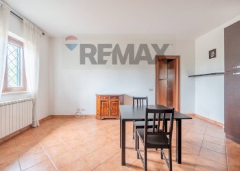 Sala da pranzo - Trilocale Via Cancelliera
 
1, Albano Laziale - foto 43