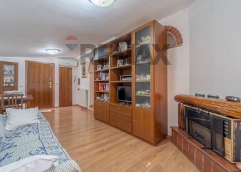 Soggiorno - Quadrilocale Via Martiri Di Belfiore
70, Marino - foto 1