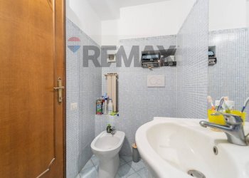Bagno - Quadrilocale Via Martiri Di Belfiore
70, Marino - foto 45