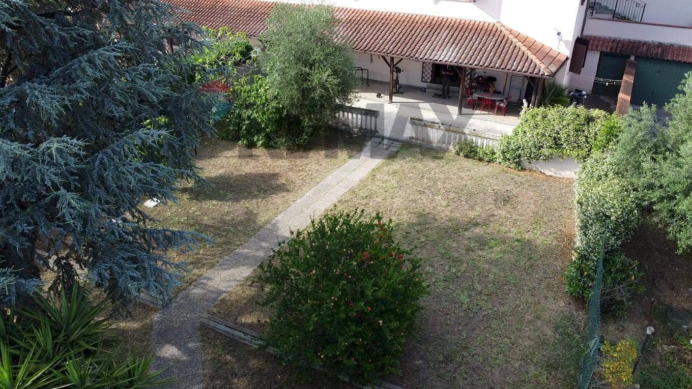 Giardino - Terreno non edificabile Via Della Falcognana
 
61/I, Roma - foto 3