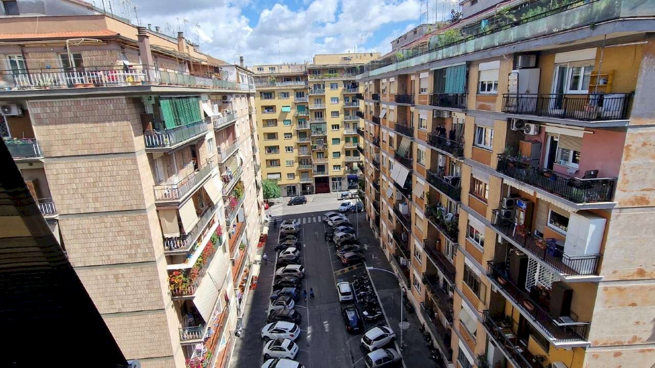 img-20240521-wa0022 - Three-room apartment via fabio numerio, Roma - photo 3