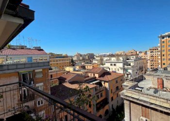 whatsapp image 2026-06-09 at 10.04.30 - Three-room apartment via fabio numerio, Roma - photo 2